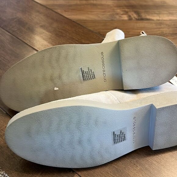 Andre Assous Vernon Water-Resistant Suede Bootie – Light Grey – Size 11 (NWOB) - Picture 6 of 8